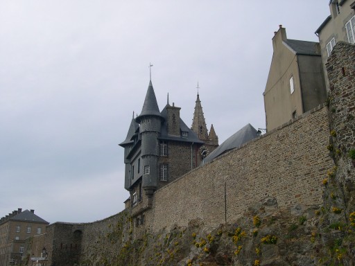  petit château sur les remparts